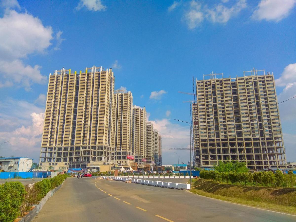 New Furnished And Enjoy 2br At Meikarta By Travelio Apartemen